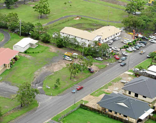 SES volunteers from the Gympie region are part of the state-wide effor tto clean up as flood waters recede in Bundaberg. SES volunteers from the Gympie region are part of the state-wide effor tto clean up as flood waters recede in Bundaberg.